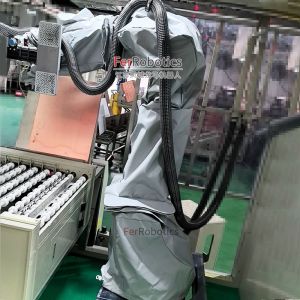 机器人防腐蚀防护服在电镀行业中有哪些作用