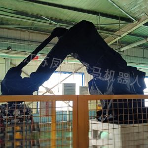 机器人耐酸碱防护服：腐蚀环境中的救星