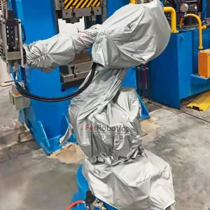 新松SR20A机器人防尘防护服的制作流程